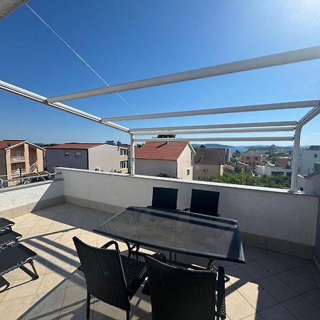 Apartments Keran - By Suites Living Vodice Eksteriør bilde